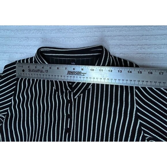 Tulip Women Textured Striped Button Up Blouse Shirt Top Small Black White Casual - Picture 6 of 8